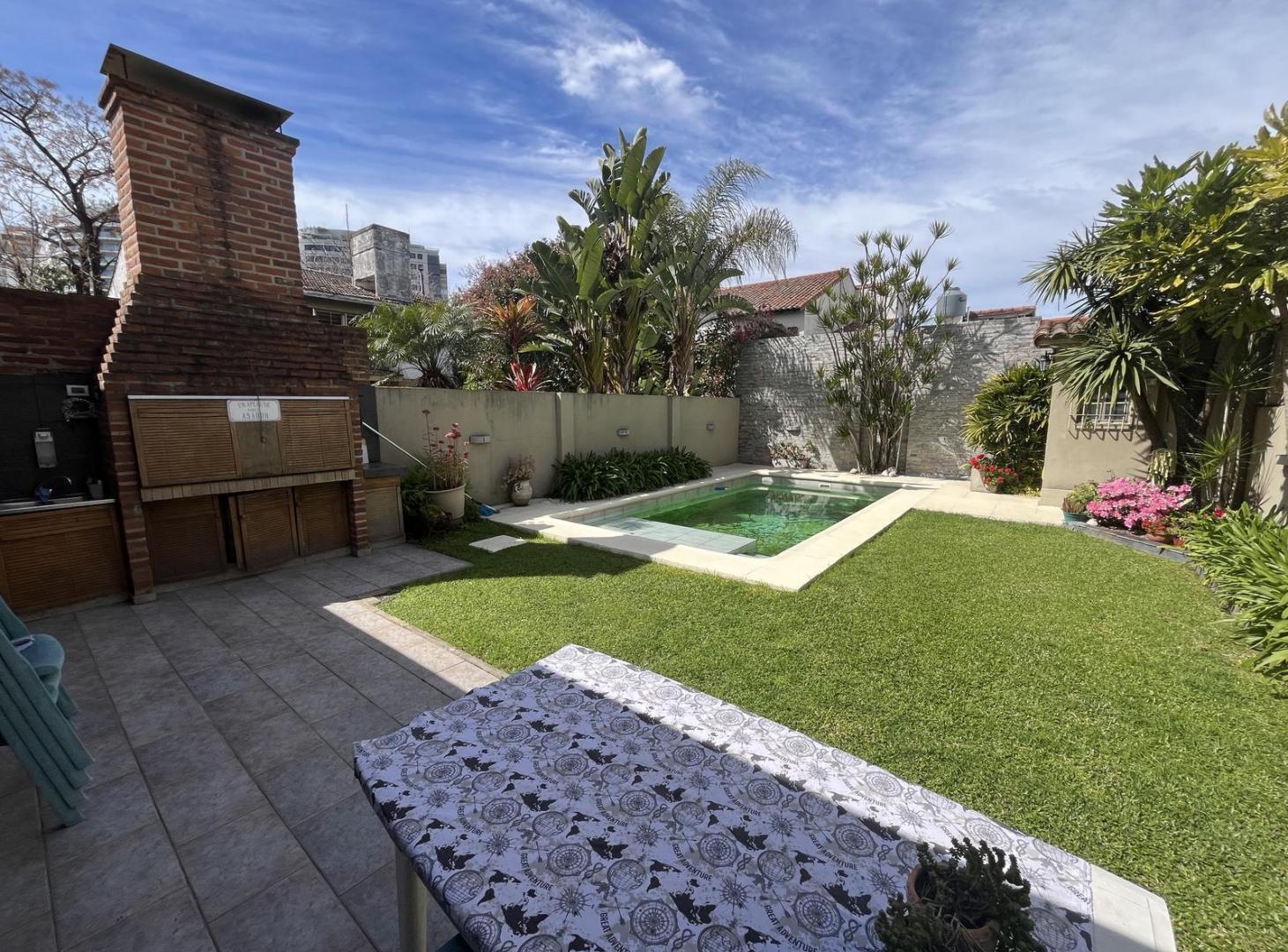 Foto de Casa en venta en perfecto estado, lindo jardín con pileta y parrilla., imagen 5