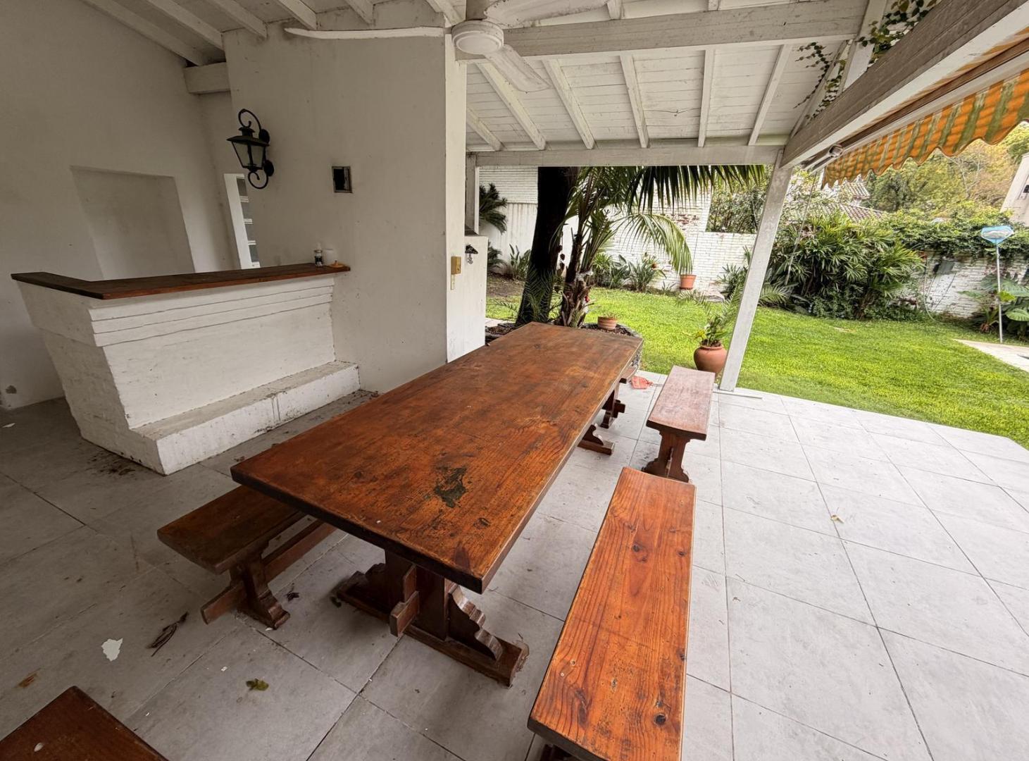 Foto de Chalet en venta y alquiler con jardín en San Isidro, imagen 3