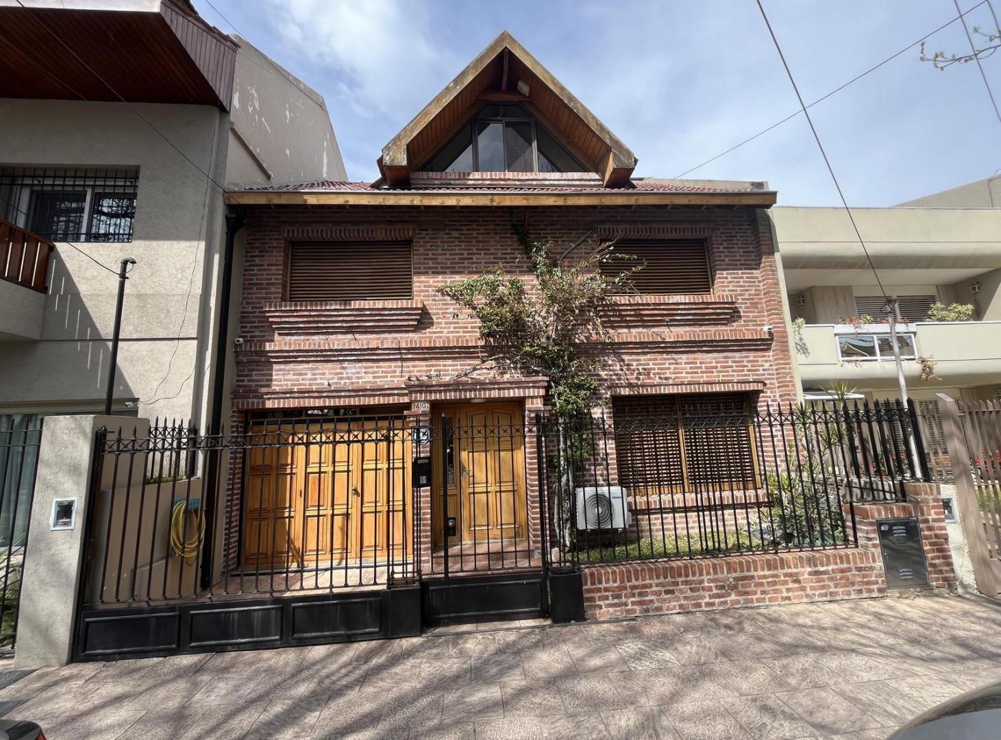 Foto de Casa en venta en perfecto estado, lindo jardín con pileta y parrilla., imagen 3