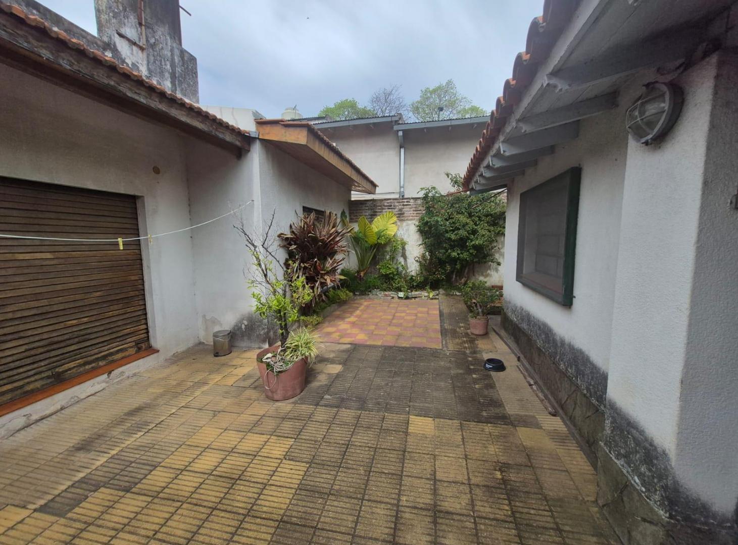 Foto de Terreno o casa a refaccionar en Venta Olivos Maipu a Uzal, imagen 5