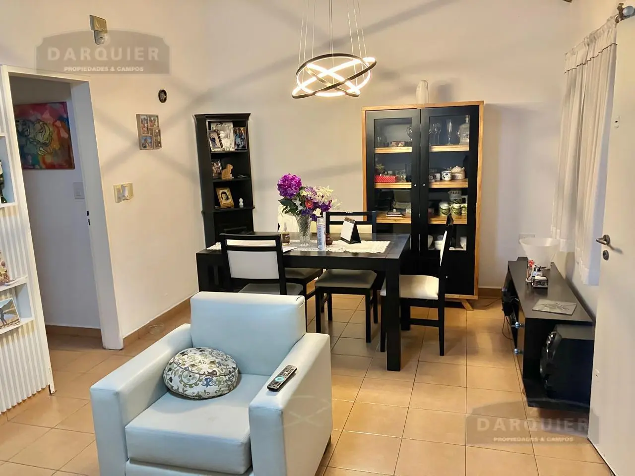 CHALET EN DOS PLANTAS EN ADROGUE 3
