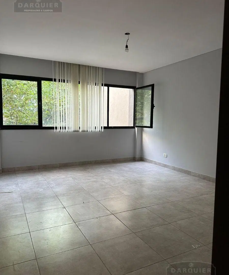 ADROGUE-VENTA-DTO-3AMBIENTES-COCHERA 3