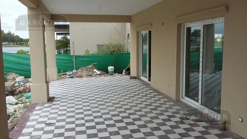 A ESTRENAR COUNTRY SAN BENITO EN TIGRE 3