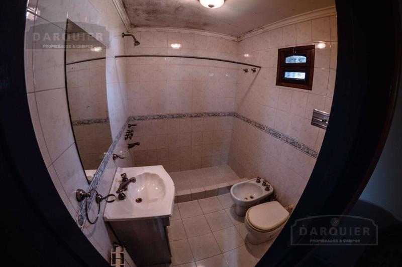 Foto de EXCELENTE CHALET EN ADROGUE, imagen 4