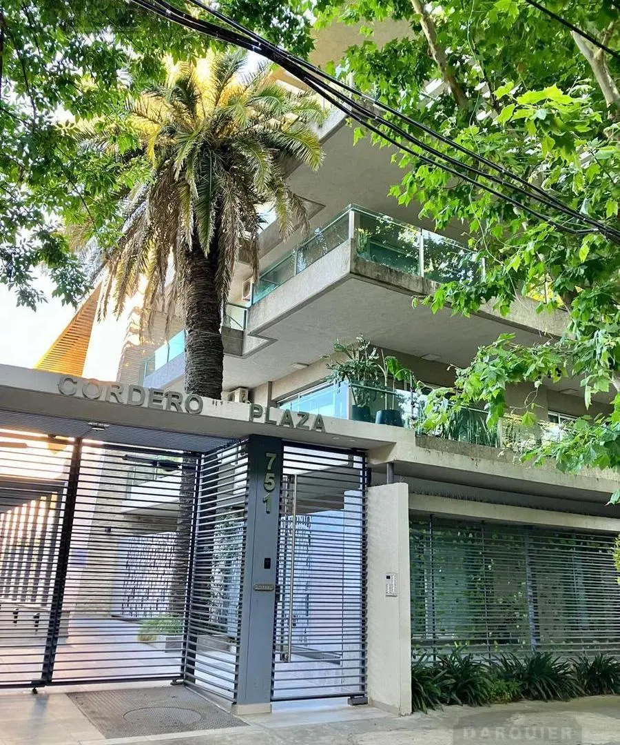 Departamento en EXCELENTE UBICACION 3
