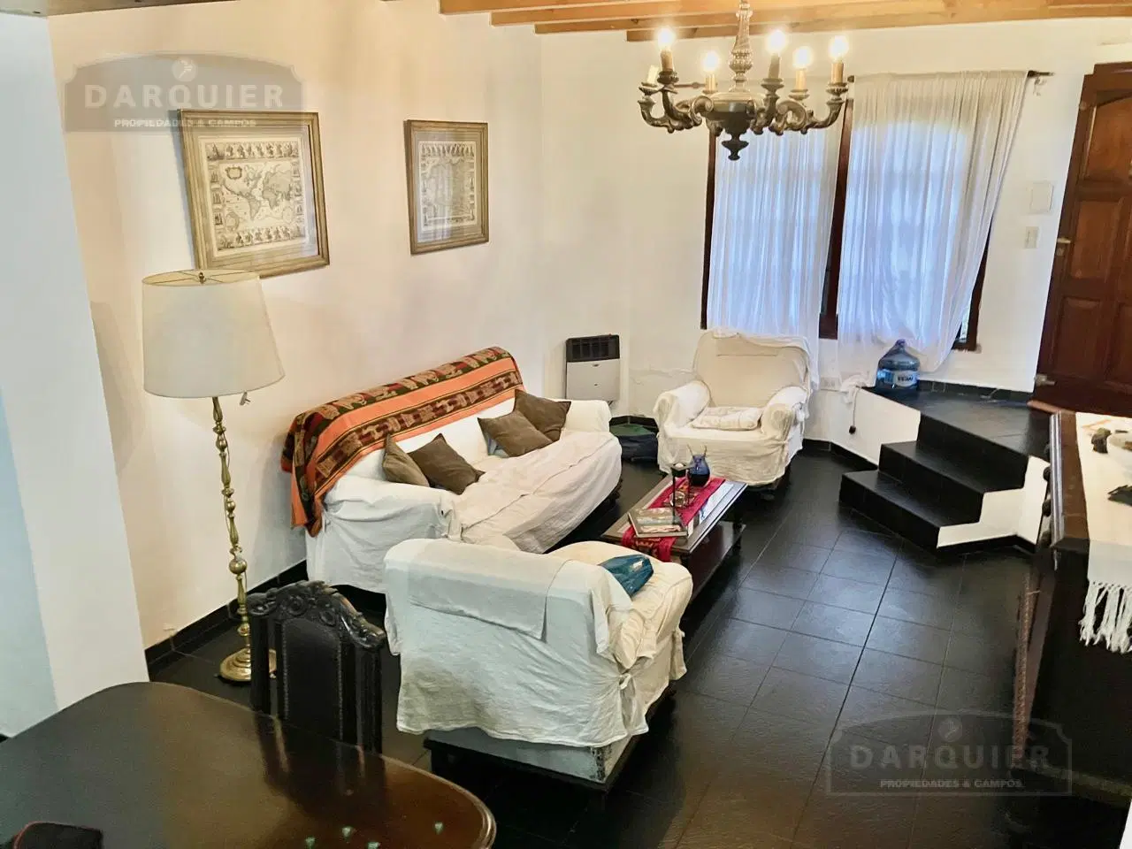 Casa en  EXCELENTE UBICACION 4