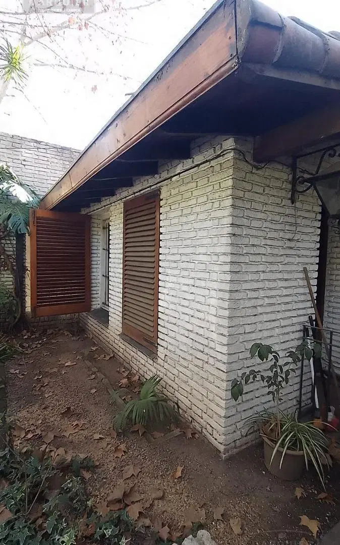 Casa en ADROGUE 4