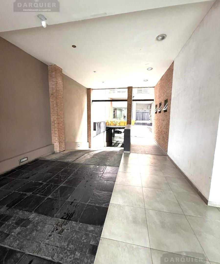 Foto de DEPARTAMENTO 2 AMBIENTES CON COCHERA, imagen 2