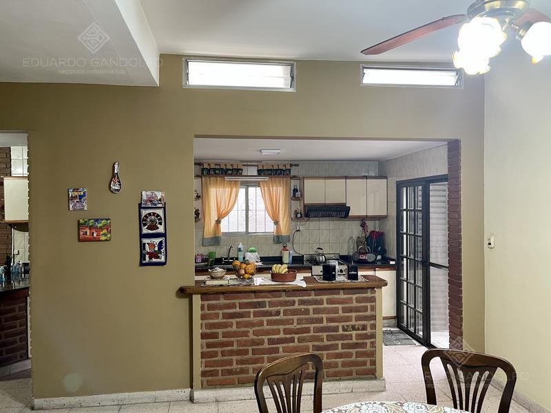 4 dorm - 3 baños - Jardín- Quincho - Pileta - OPORTUNIDAD!!!!