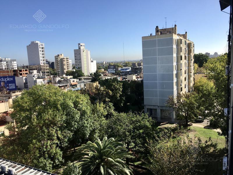Excelente depto frente a la Estación - Posible Permuta Mte Grande - Actualmente Alquilado!!!
