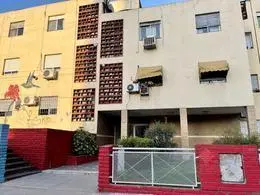 3 amb frente al FCGR, a mts del Super Coto en Escalada Centro - Apto Crédito!!! 1