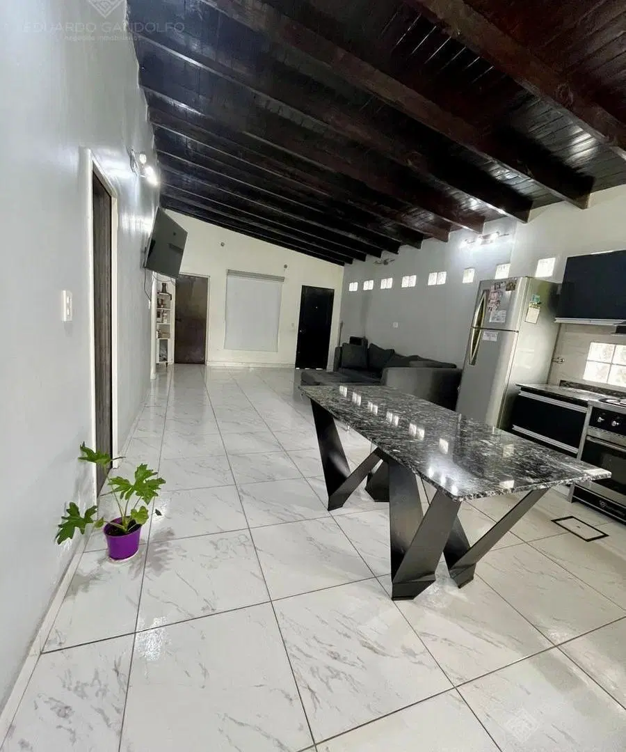 Excelente PH interno - Reciclado a Nuevo sobre lote de 43 mts - Apto Crédito!!! 2
