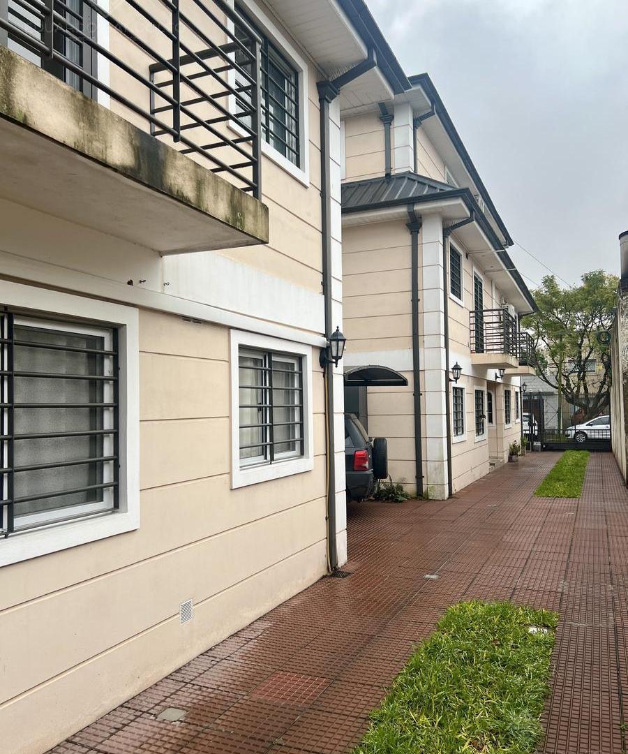 2 ambientes en Complejo Cerrado - Banfield Este - Venta Directa!!