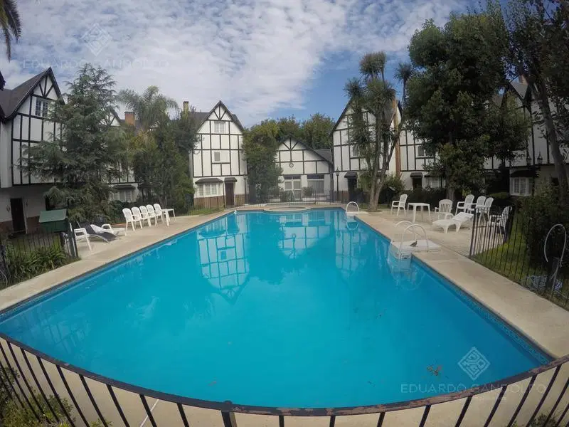 Chalet en excelente barrio cerrado y ubicación - Apto Credito!! 1