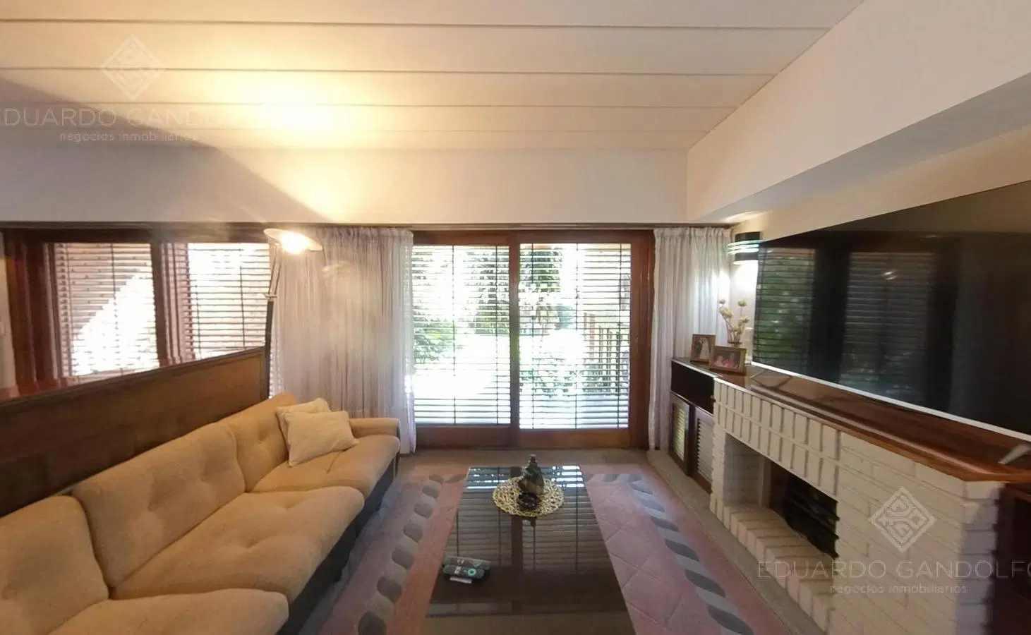 INMEJORABLE Chalet en la mejor zona de Banfield!!! 5