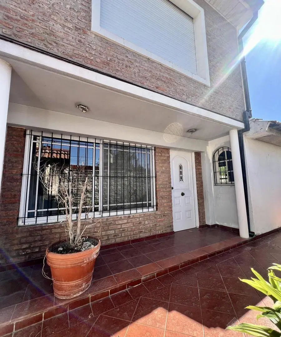 Único PH interno con 4 dorm   4 baños   quincho - Apto Credito - Vta Directa - OPORTUNIDAD!! 4