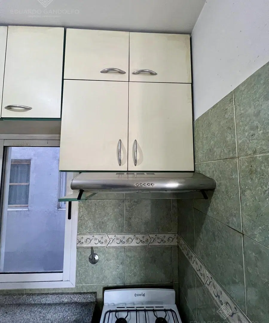 Excelente 3 ambientes con balcón - Expensas, TSG y AySA incluido en el precio Final!!!! 2