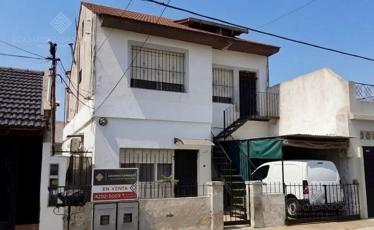 OPORTUNIDAD - PH al fte s/lote de 26 mts c/garage - Vta Dta - Apto. Crédito!! 1