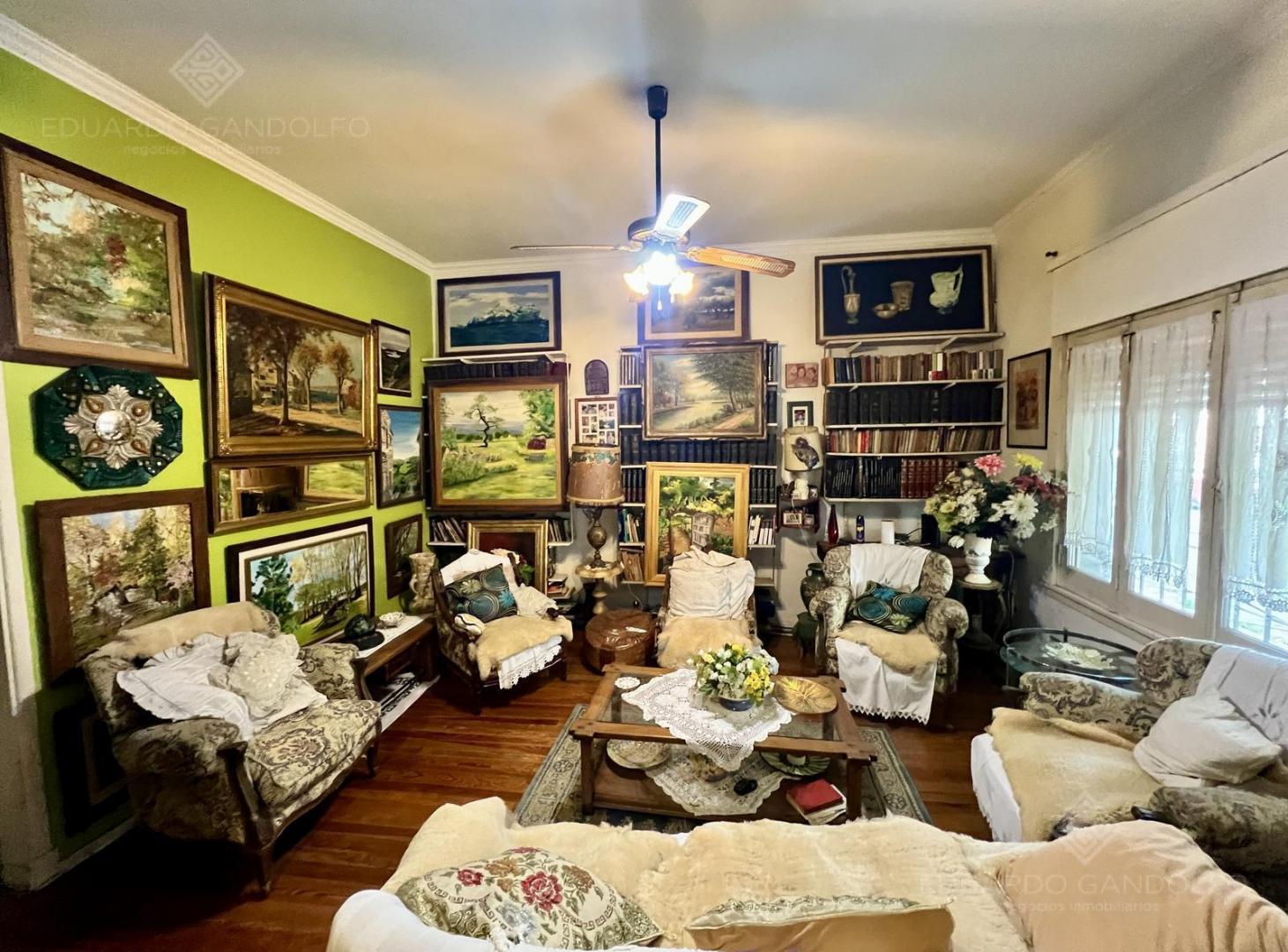 Foto de Impecable casa a mts de la Avda y del FCGR - Vta Dta - Apto Credito!!!, imagen 1