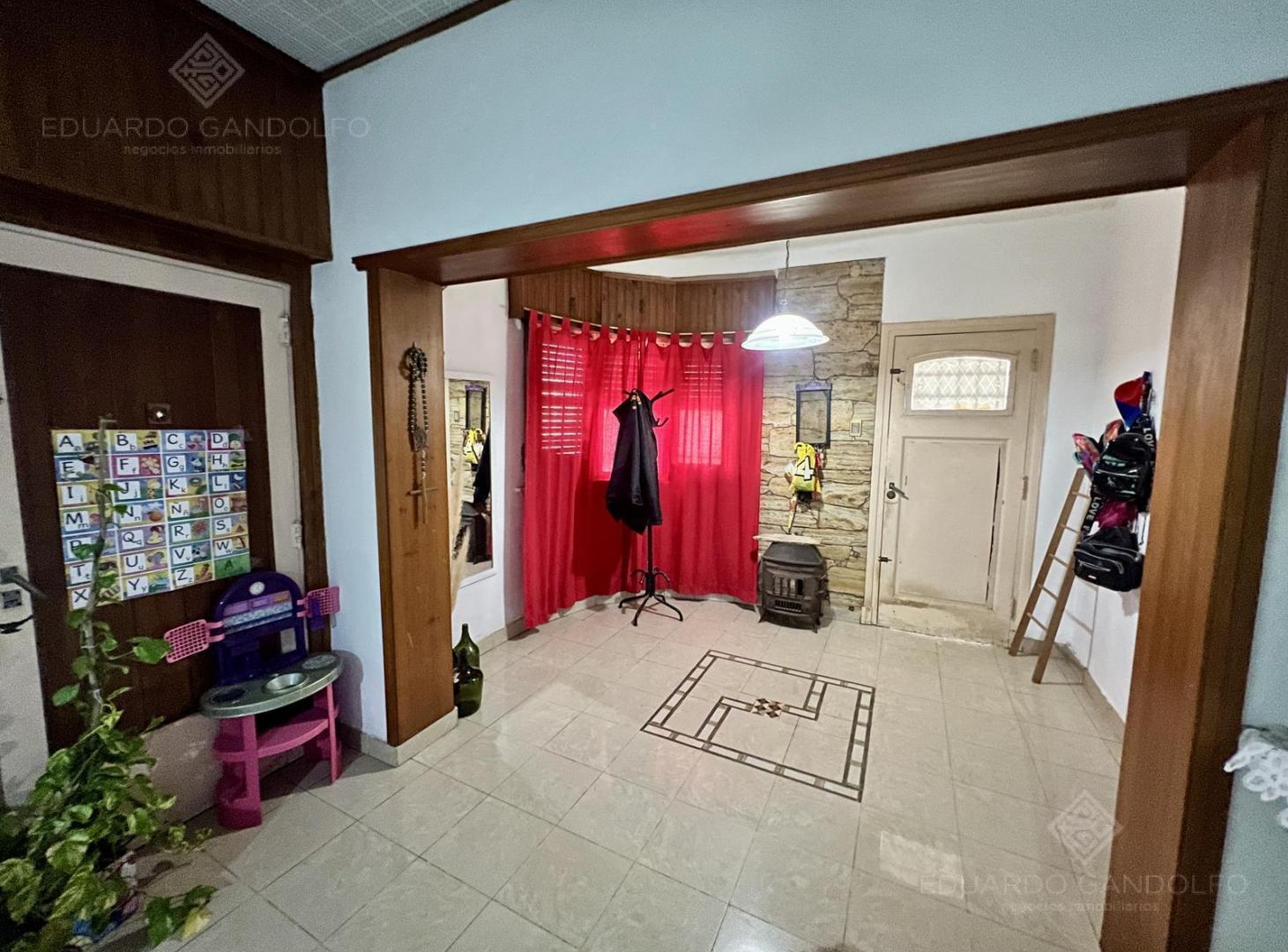 Foto de Muy buen PH en zona residencial - Apto Crédito - OPORTUNIDAD!!!!, imagen 1