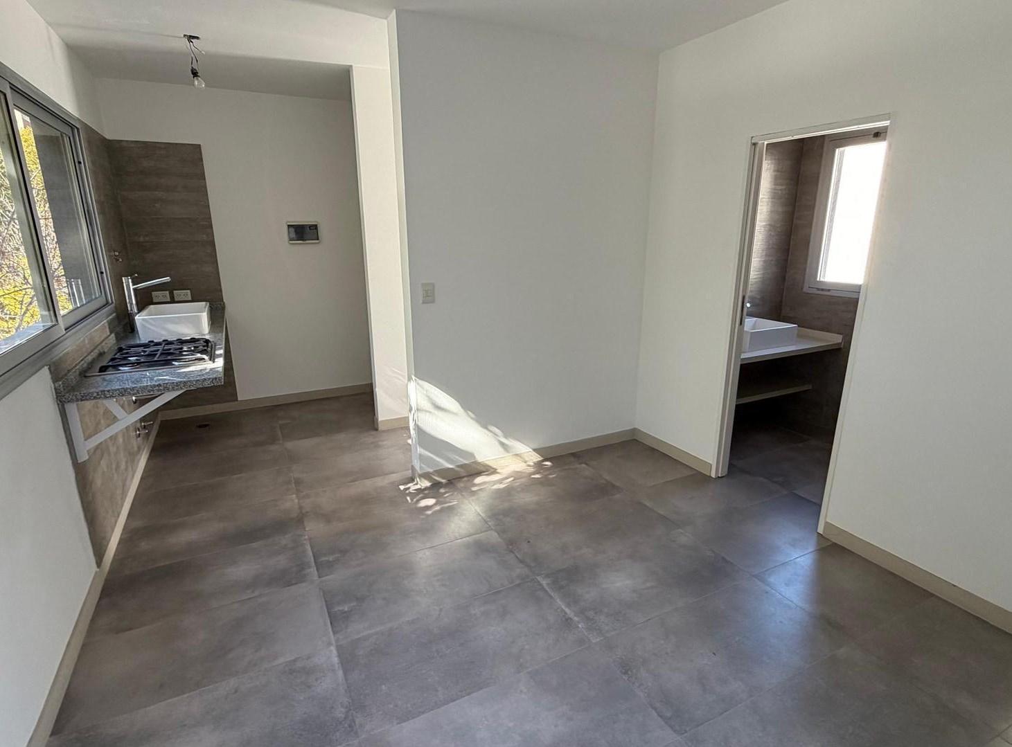 Foto de Departamento Triplex en Venta en Victoria, San Fernando, G.B.A. Zona, imagen 3