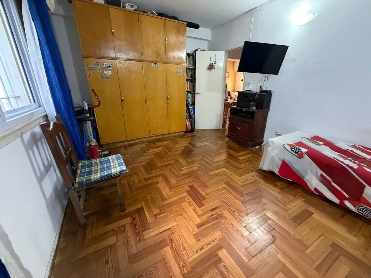 INMUEBLE 2 PLANTAS - 2/3 FAMILIAS Y/O RENTA 4