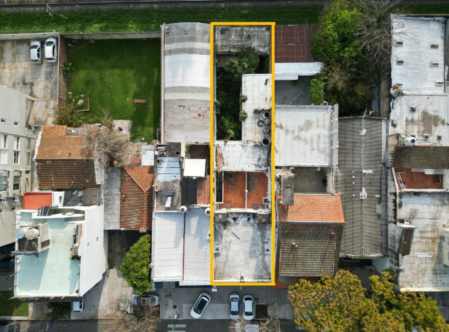 Beccar - INMUEBLE IDEAL PARA INVESORES Lote Apto PH Ó PARA RESTAURAR