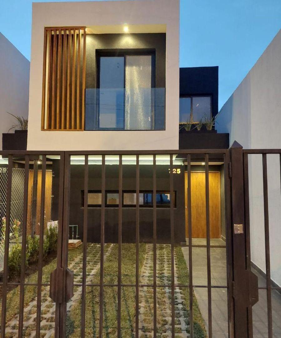 Excelente dúplex a estrenar sobre la Barranca de Vito Dumas, Punta Chica