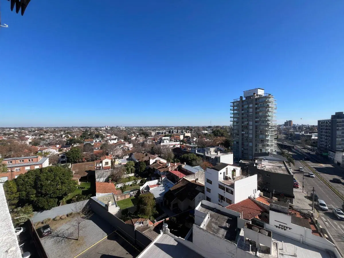 Excelente 3 ambientes en alquiler super luminoso y con vista abierta 2