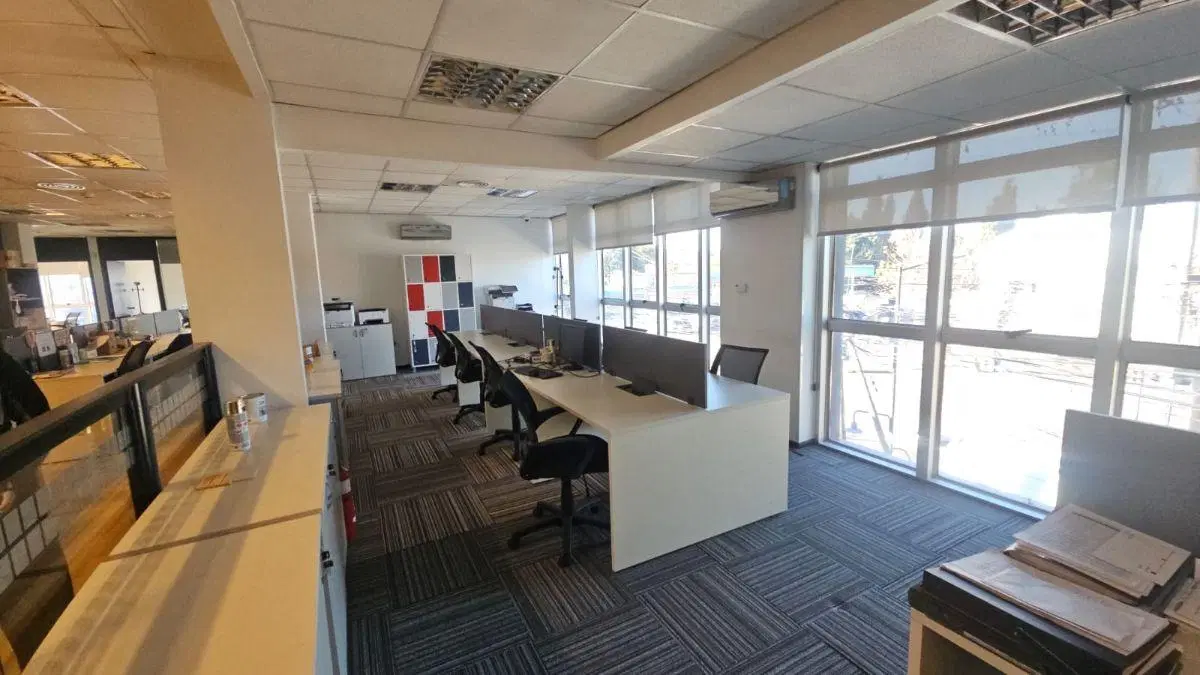 Exclusivo piso de oficinas de 344 m² con 7 cocheras en alquiler– Tomkinson y Sucre, San Isidro 1