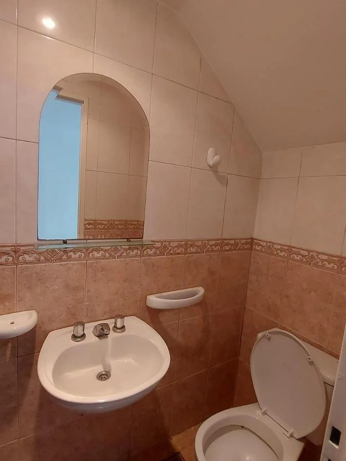 VENTA - Dúplex de 3 Ambientes con Jardín y Parrilla en Beccar