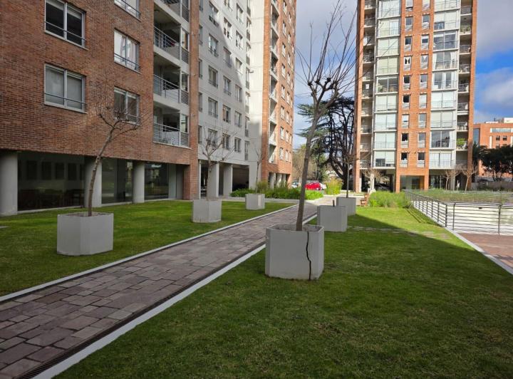 ALQUILER - Dpto. 2 Amb. en Ayres de San Isidro, Con Cochera y Sum 3