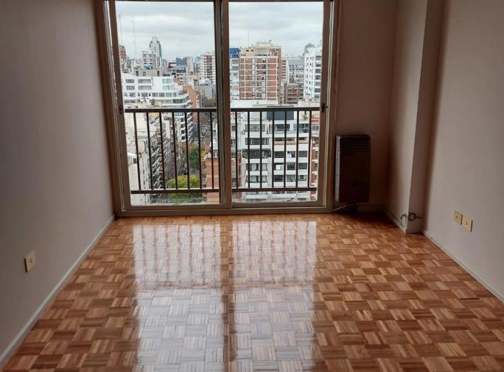 Alquiler - Departamento 2 Amb. en Bergrano R  Excelente ubicación 4