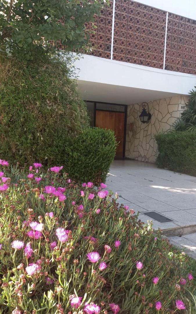 Foto de VENDE-Departamento 4 ambientes al frente – Excelente ubicación en Acassuso, imagen 4