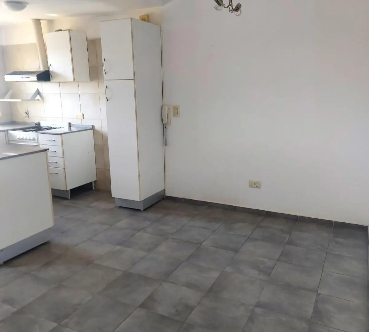 Alquiler - Departamento 2 amb en San Fernando con balcón y cochera 4