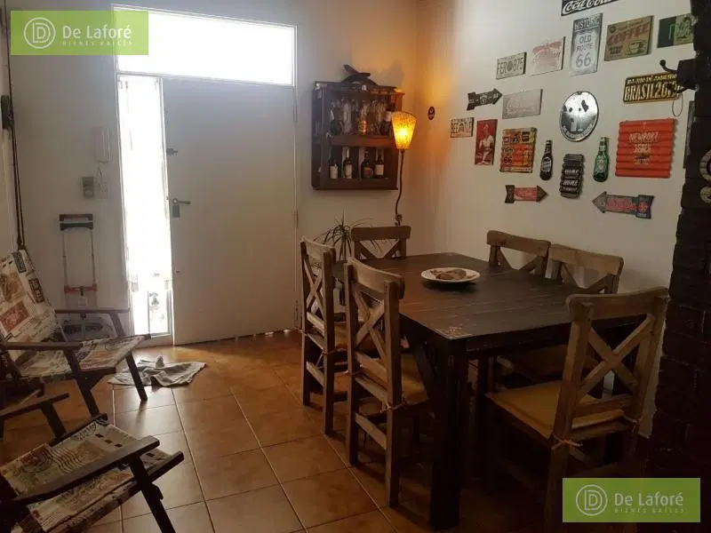 ALQUILER  - PH en planta baja  3 Amb. con patio y lavadero en Beccar 5