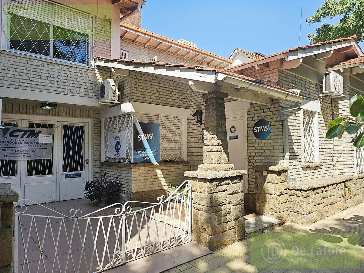 ALQUILER- Casa 4 ambientes en Beccar excelente ubicación. Solo para uso Profesional 2