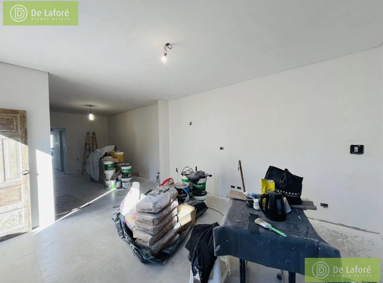 VENTA - Casa 3 ambientes reciclada a nuevo en Beccar | Reforma integral, lote propio y jardín 4