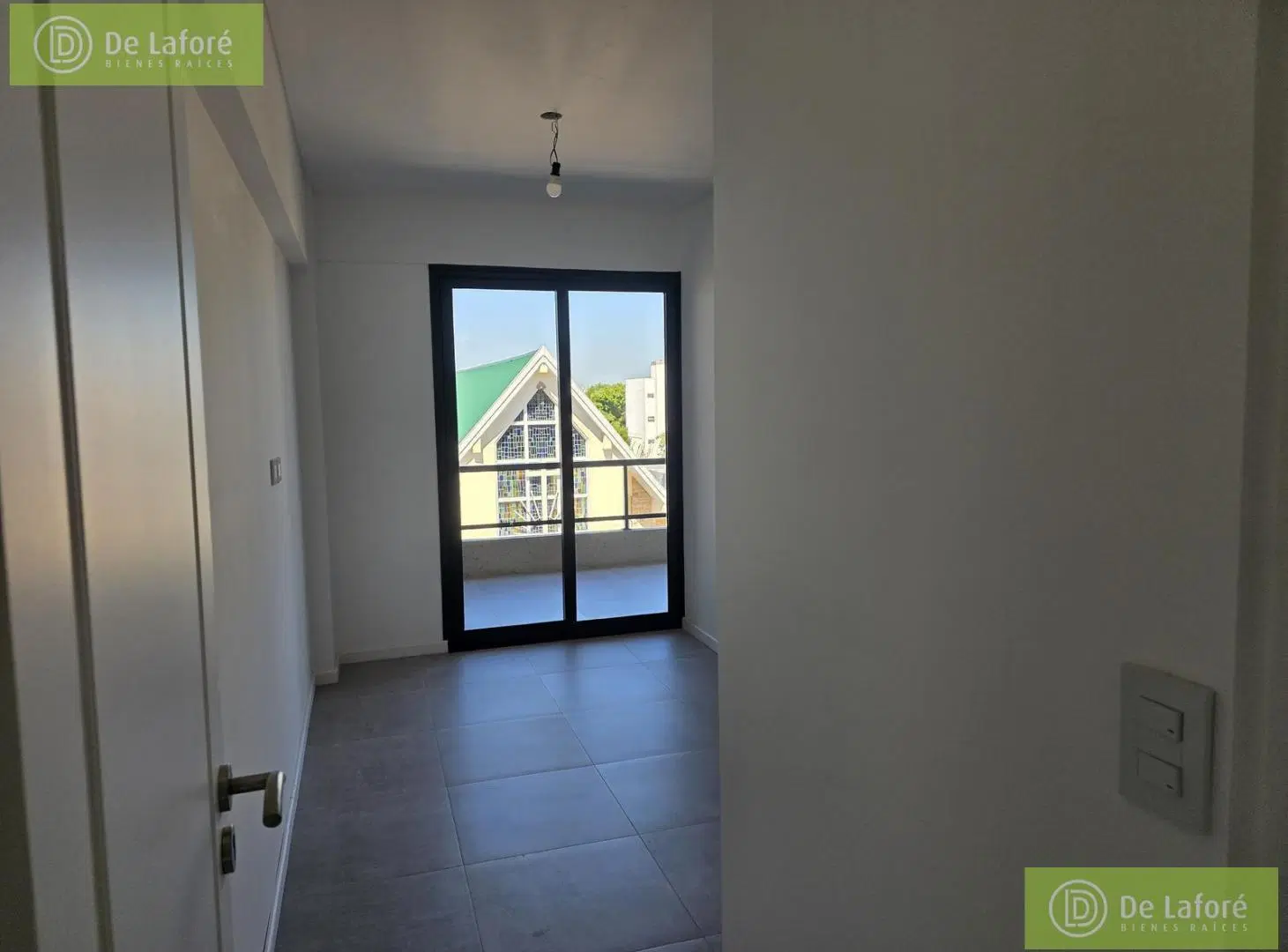 VENTA - Departamento 3 ambientes en Beccar A ESTRENARcon balcón y parrilla 3