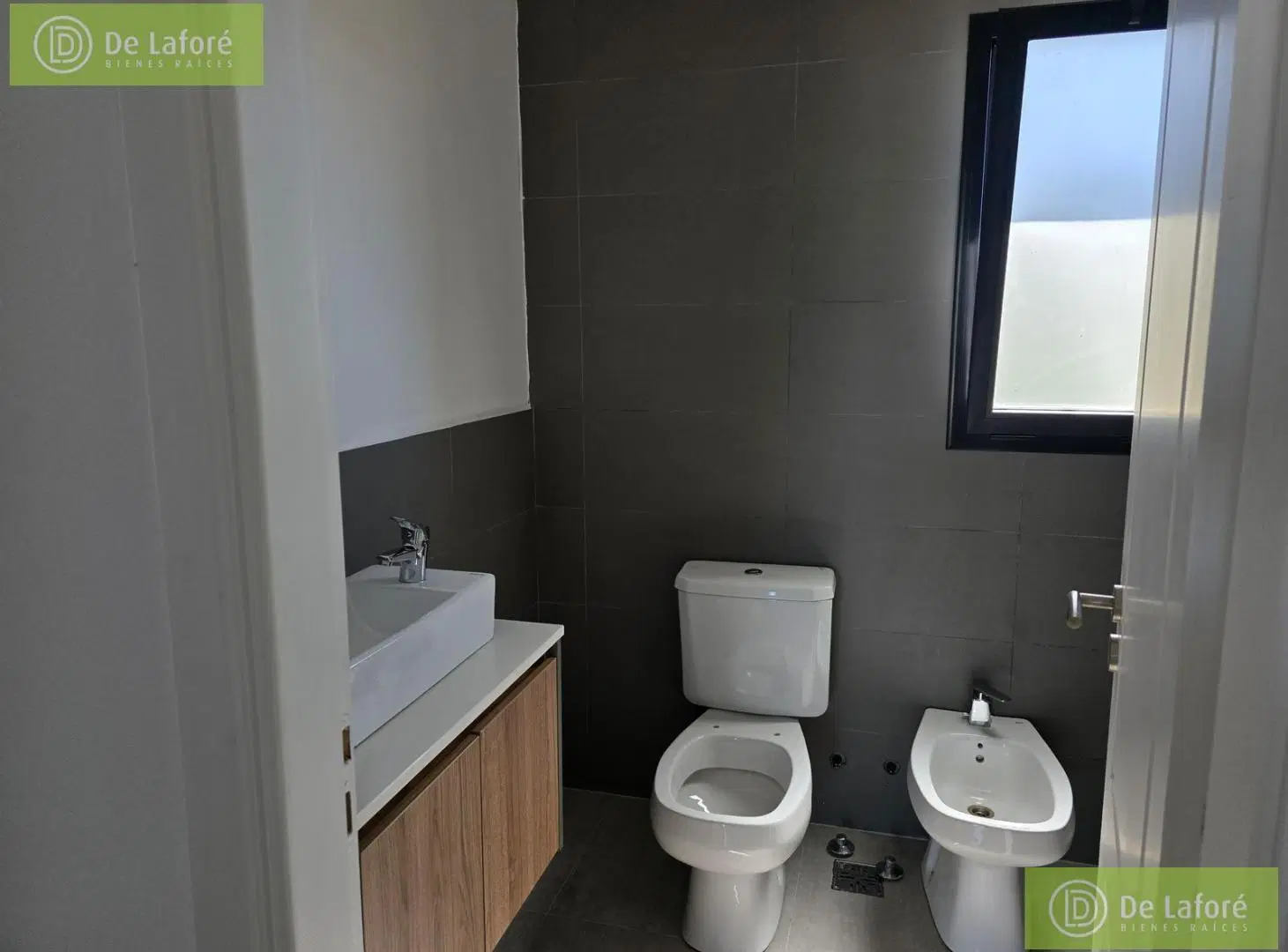 VENTA - Departamento 3 ambientes en Beccar A ESTRENARcon balcón y parrilla 4