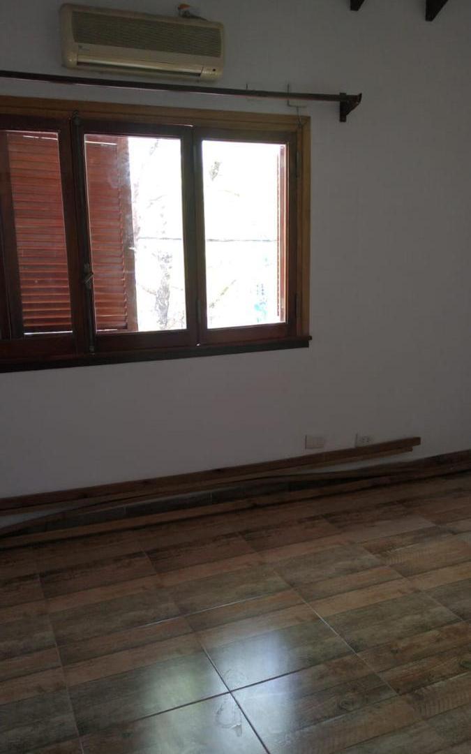 Foto de ALQUILER - Oficina o consultorio de 2 amb. en San Isidro sobre Av, imagen 4
