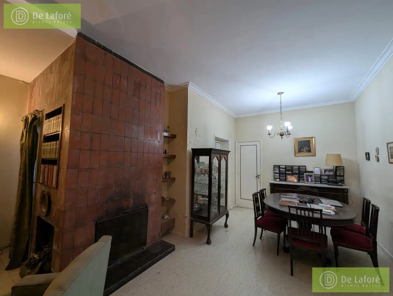 VENTA - Casa de 4 amb. en San Isidro. Con buen terreno de 312 m2, jardín y mucho potencial! 5