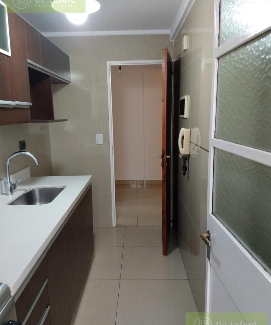 Foto de Alquiler - Departamento 2 Ambientes en San Isidro con Balcón y Cochera, imagen 5