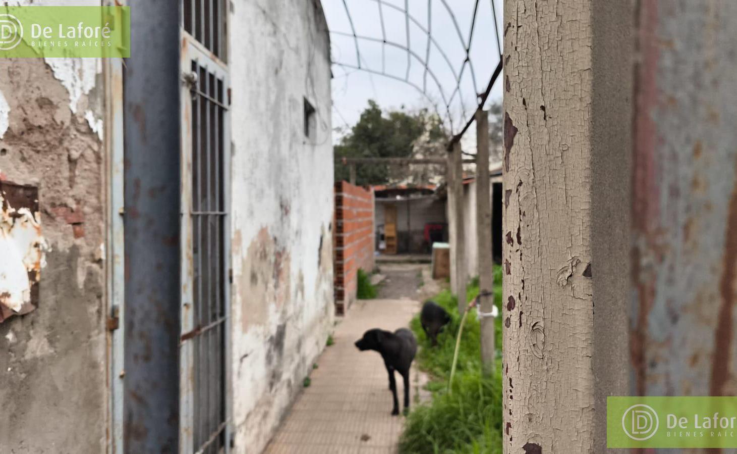 Foto de VENTA - Lote de 748 m2 en Beccar, zona industrial, apto para galpón o, imagen 2