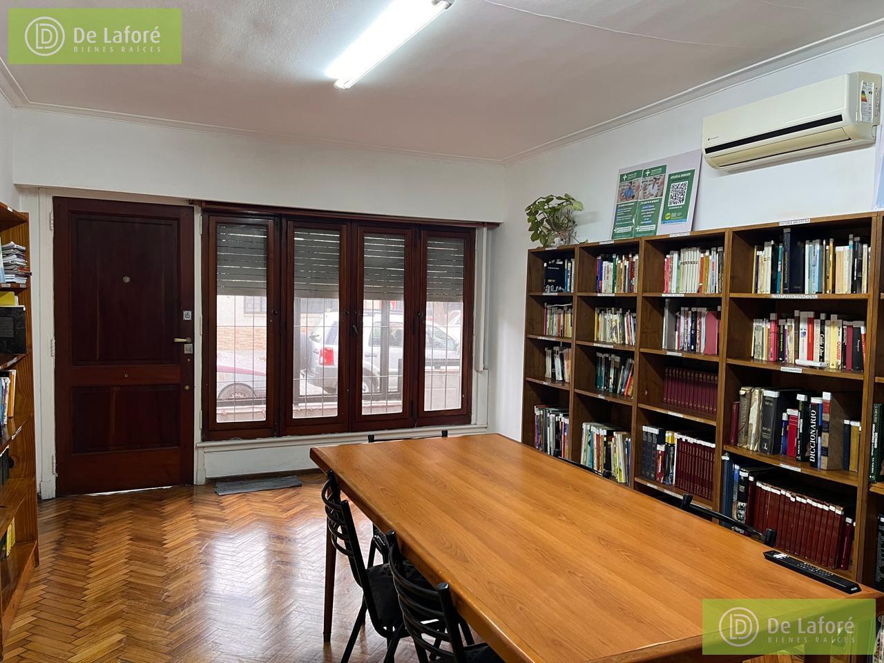 Foto de ALQUILER - Casa de 3 ambientes en Beccar, linda distribución con jardín, imagen 2
