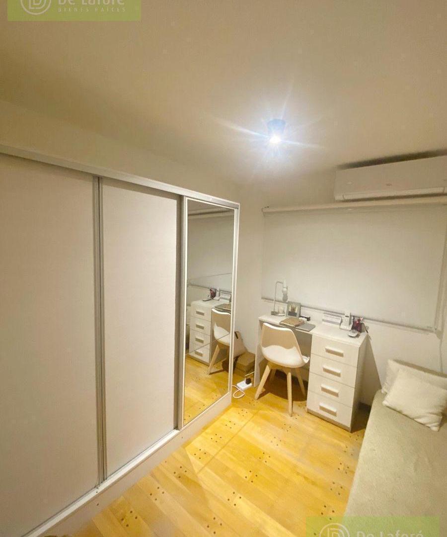 Foto de VENTA - Chalet 4 Ambientes con Cochera y Jardín en Don Torcuato, imagen 2