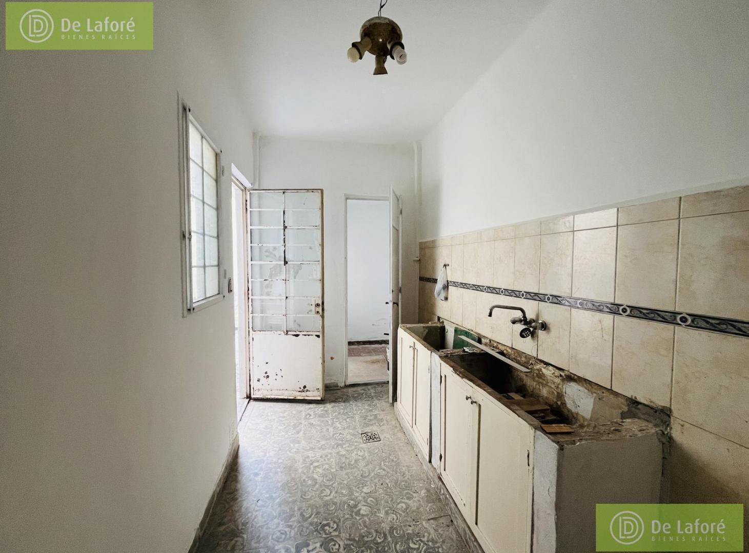 Foto de VENTA - Local comercial renovado de 4 amb, con vivienda de 3 amb en PA, imagen 4