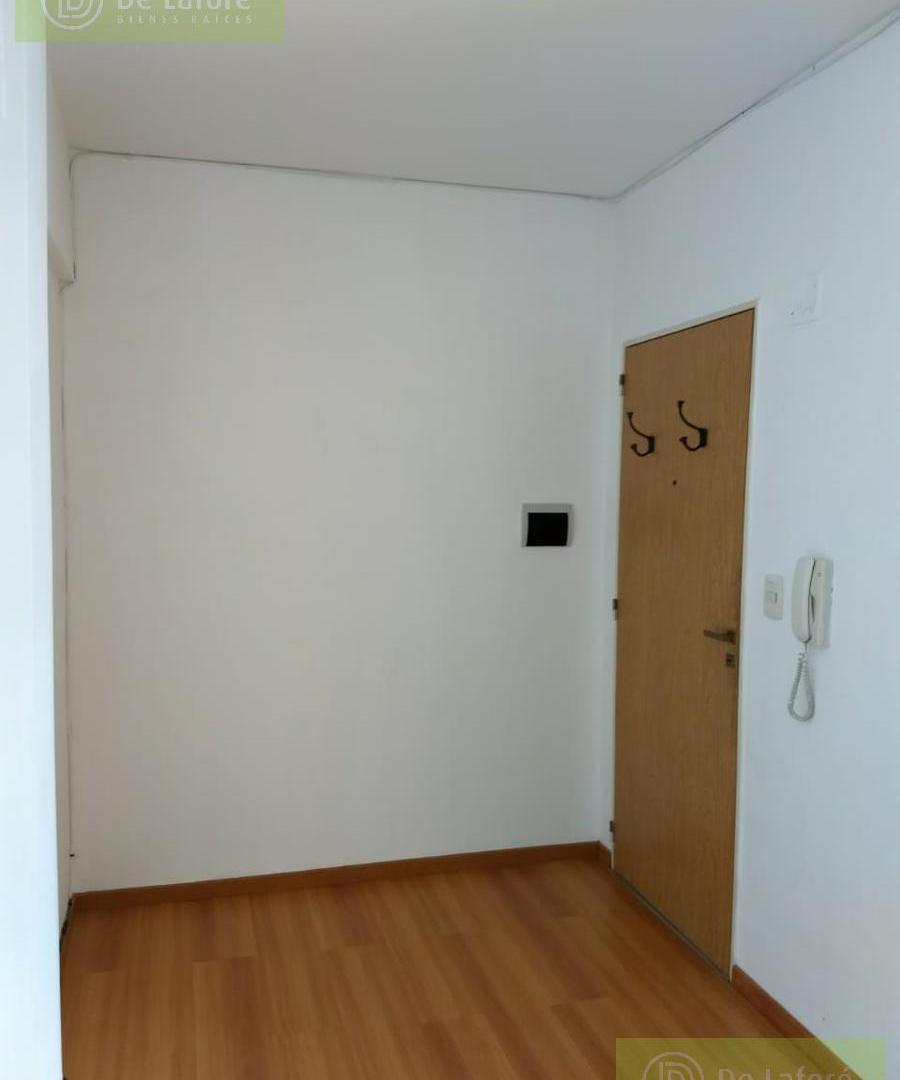 Foto de VENTA - Departamento 1 Amb. en San Fernando con balcón, excelente, imagen 3
