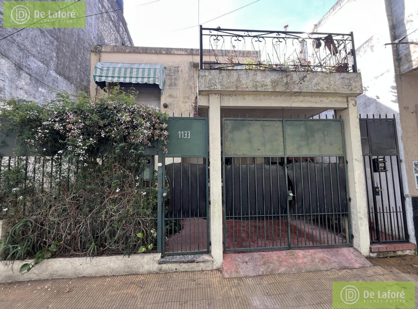 Foto de VENTA - 2 casas en block de 3 ambientes cada una, lote de 8,66 x 22, imagen 2