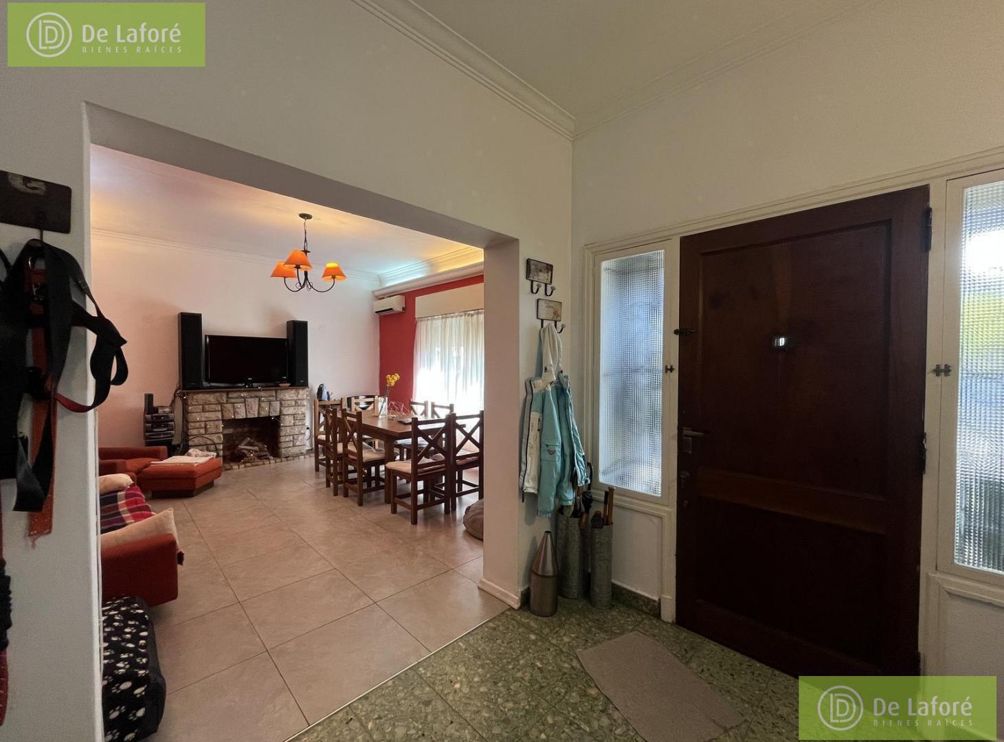Foto de VENTA - Casa 4 amb. en Beccar, renovada en lote propio, 3 dorm., 2, imagen 3